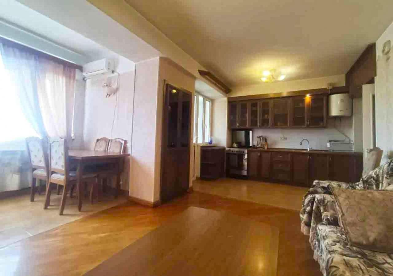 3 Room Apartment In Small Center Of Jerevan Eksteriør bilde